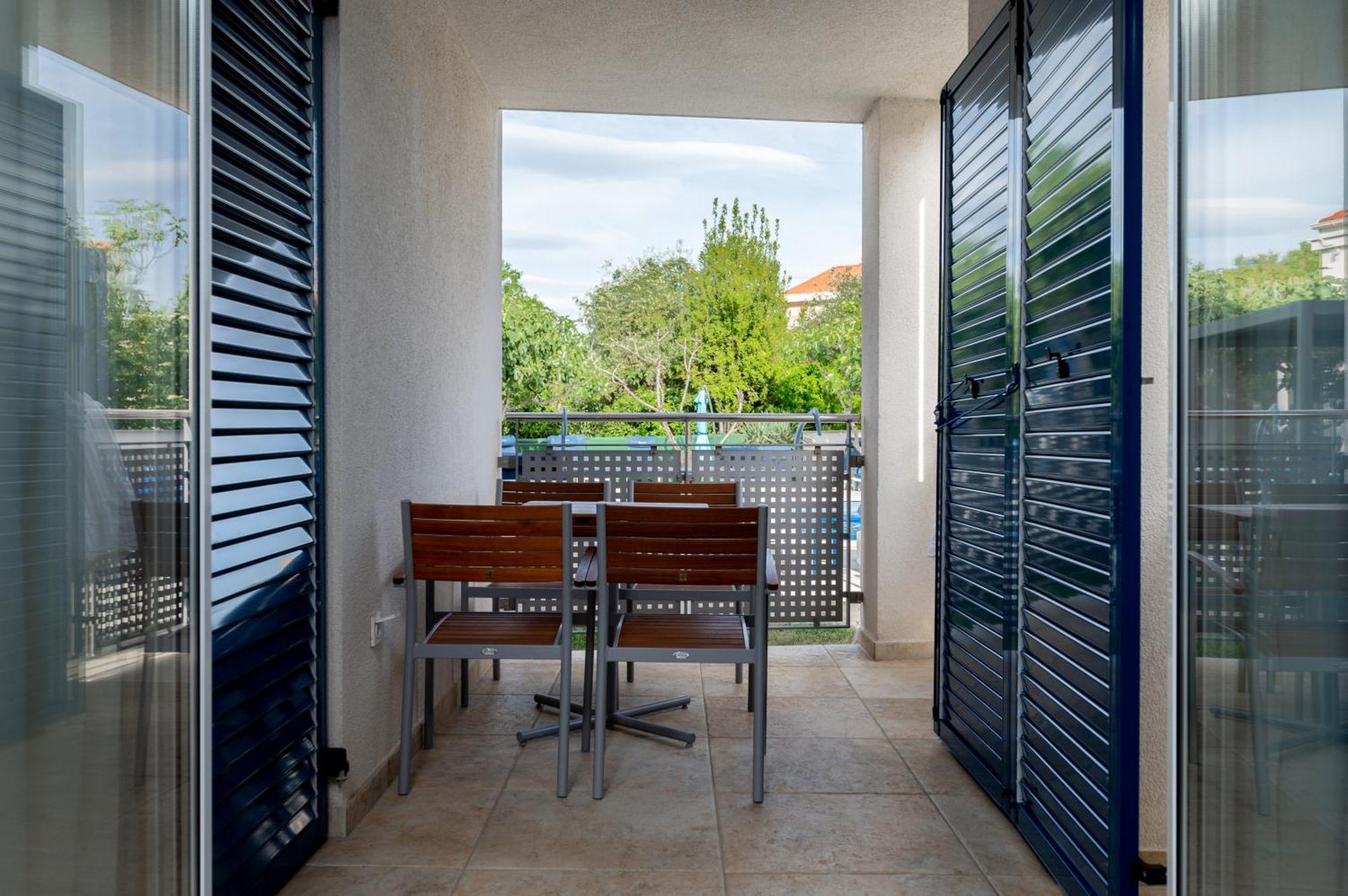Adorami Apartments Baska  Room photo